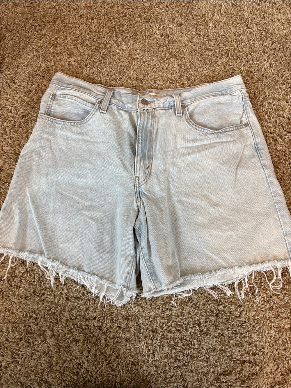 Levi's size 33 Light Blue Distressed 94 Baggy Denim Cutoff Shorts 6” EUC